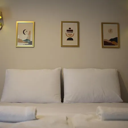 Holy Alloggio in famiglia